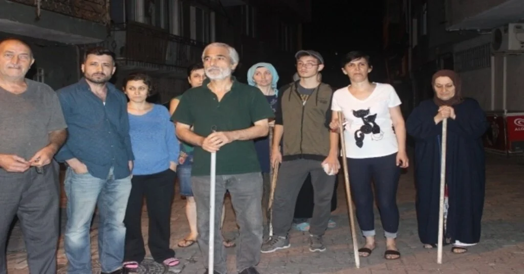 (Özel) Mahallede Saldırgan Köpek Nöbeti