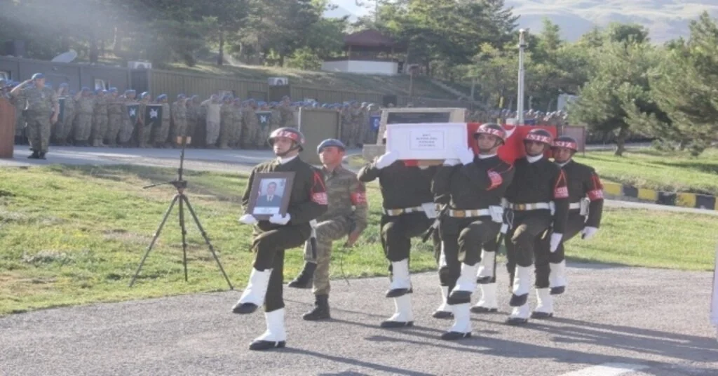 Pençe Harekatında Şehit Düşen Asker Törenle Memleketine Uğurlandı
