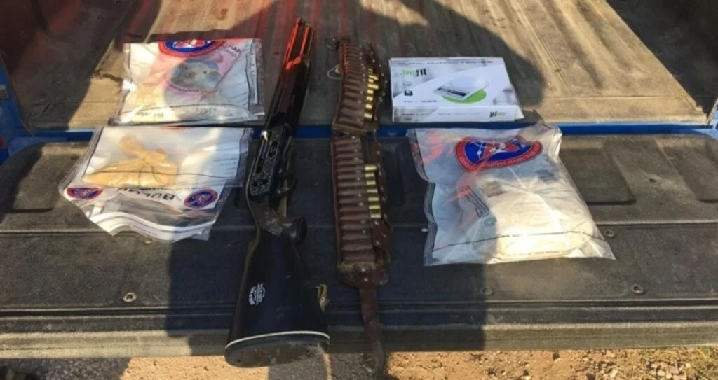 Puslu buldu, jandarma yakaladı 