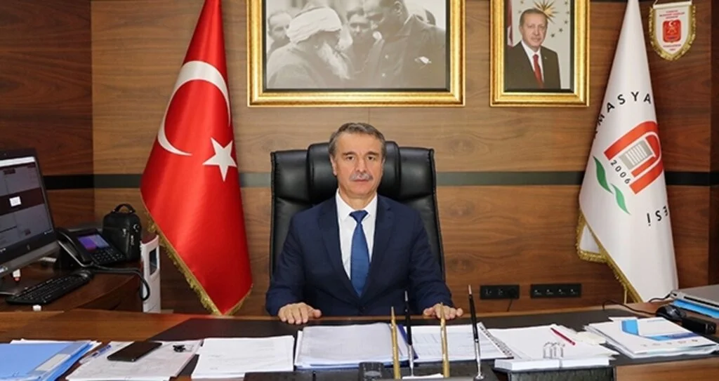 Rektör Elmacı'dan öğrencilere davet 