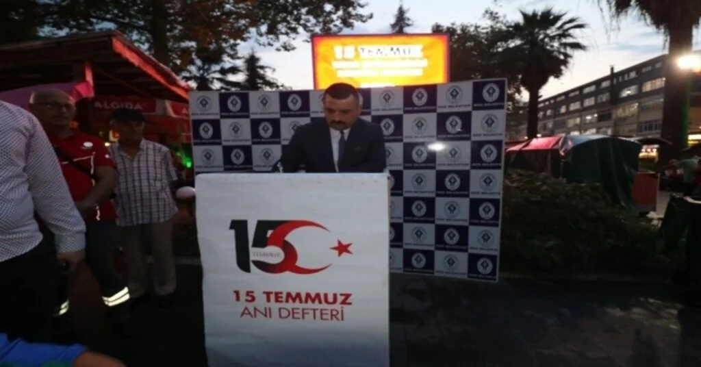 Rizede Demokrasi Ve Milli Birlik Etkinliği Düzenlendi