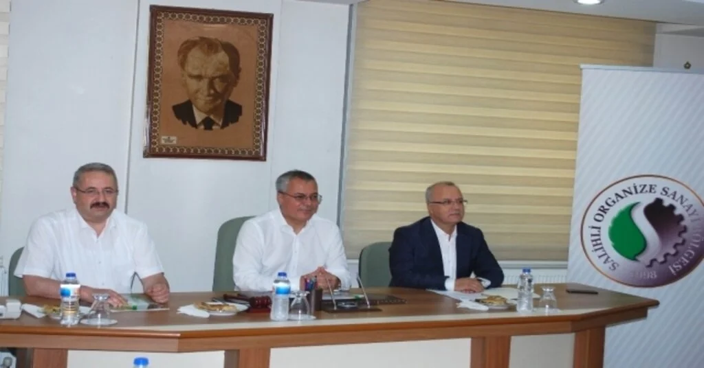 Salihli Osbdeki Çalışmalar Hakkında Vali Denize Bilgi Verildi