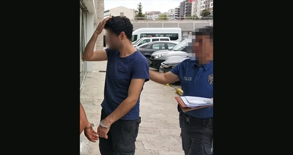 Samsun'da Üst geçit merdiveninde elle taciz iddiasına gözaltı