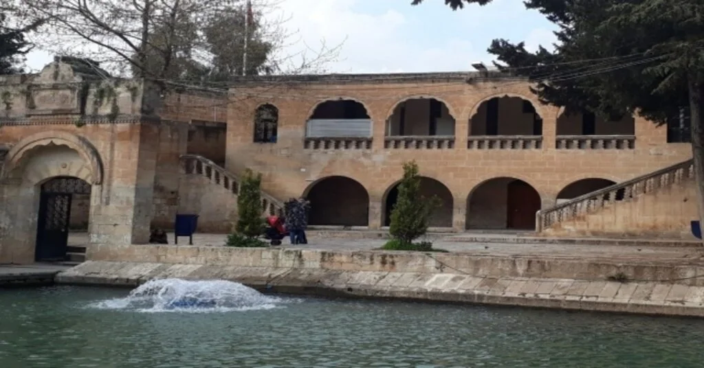Şanlıurfada Turizm Karşılama Ve Enformasyon Bürosu Kurulacak