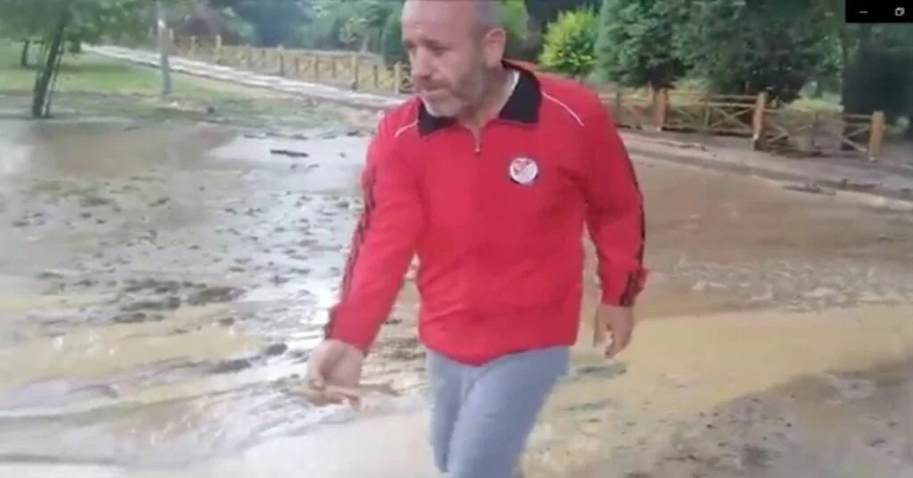 Selde Karaya Vuran Balıkları Böyle Kurtardı