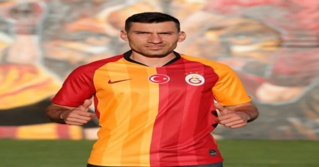 Şener Özbayraklı: Çok Büyük Bir Camiaya Geldim