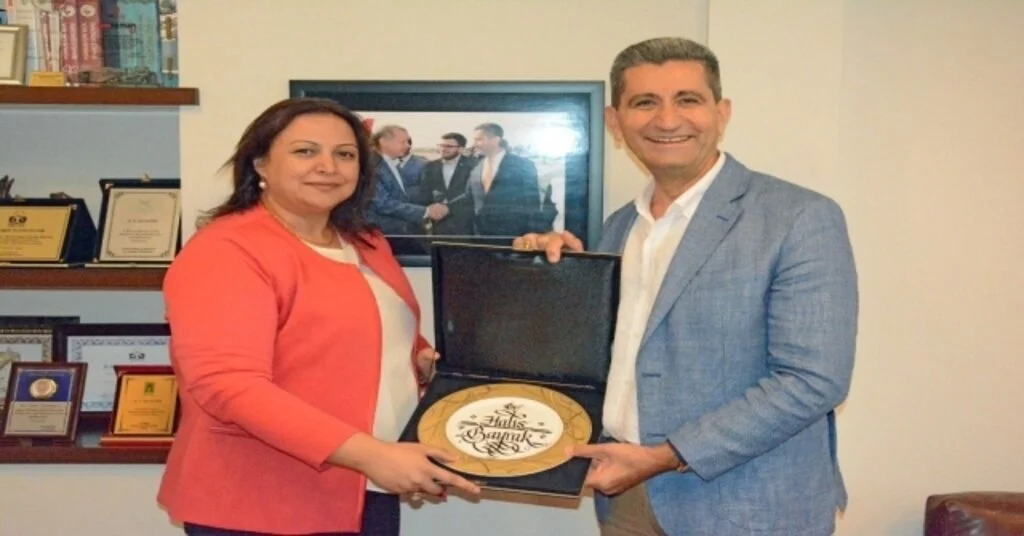 Sevgi Evlerinde Kalan Öğrenciler Kariyer Planlamasını Sahada Yapıyor