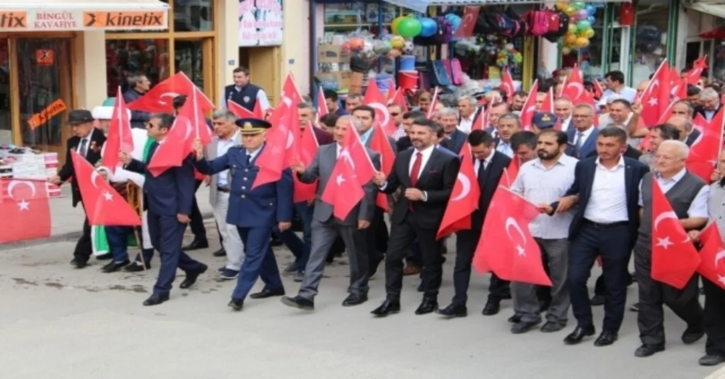 Sivrihisarda 15 Temmuz Demokrasi Ve Milli Birlik Yürüyüşü