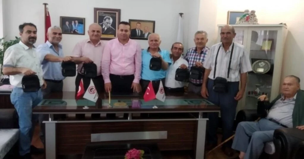Tarsusta Kahveci Esnafına El Çantası