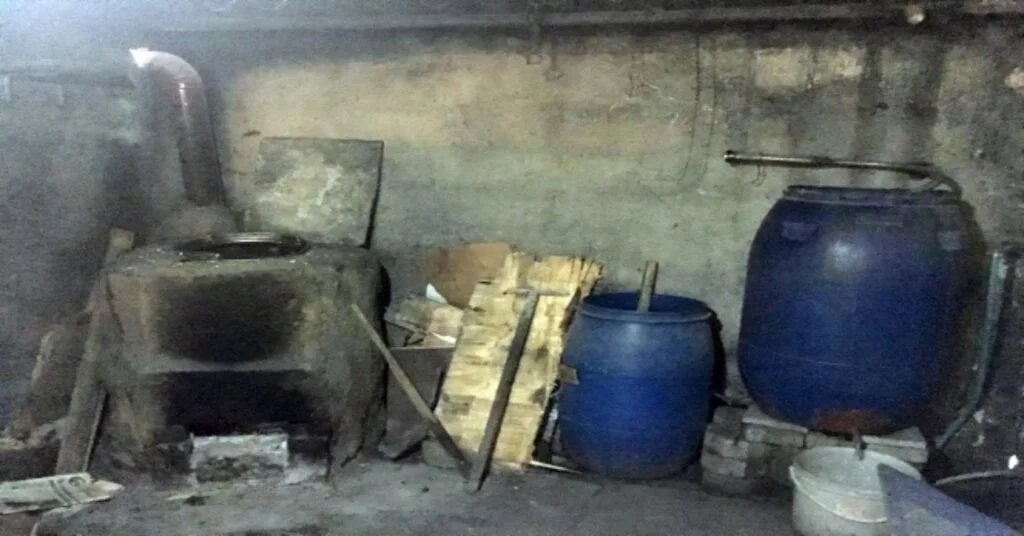 Tekirdağda Bidon Bidon Kaçak İçki Ele Geçirildi