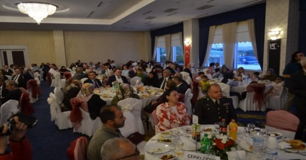 Tekirdağda Şehit Yakınları Ve Gaziler Yemekte Buluştu