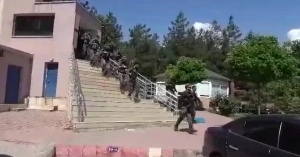 Terör Örgütü Ypgye Eleman Temin Eden Şebeke Çökertildi
