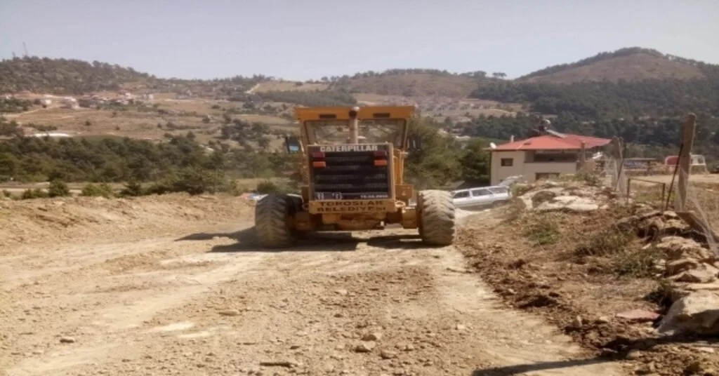 Toroslarda Yol Çalışmaları Aralıksız Sürüyor