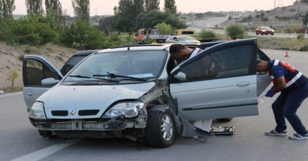 Torununun Düğününe Giderken Kazada Hayatını Kaybetti
