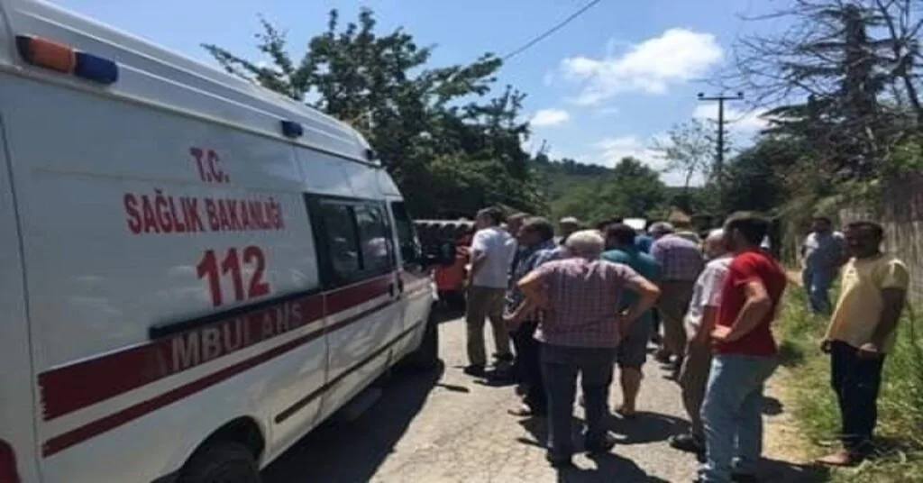 Traktörün Altında Kalan Vatandaş Hayatını Kaybetti