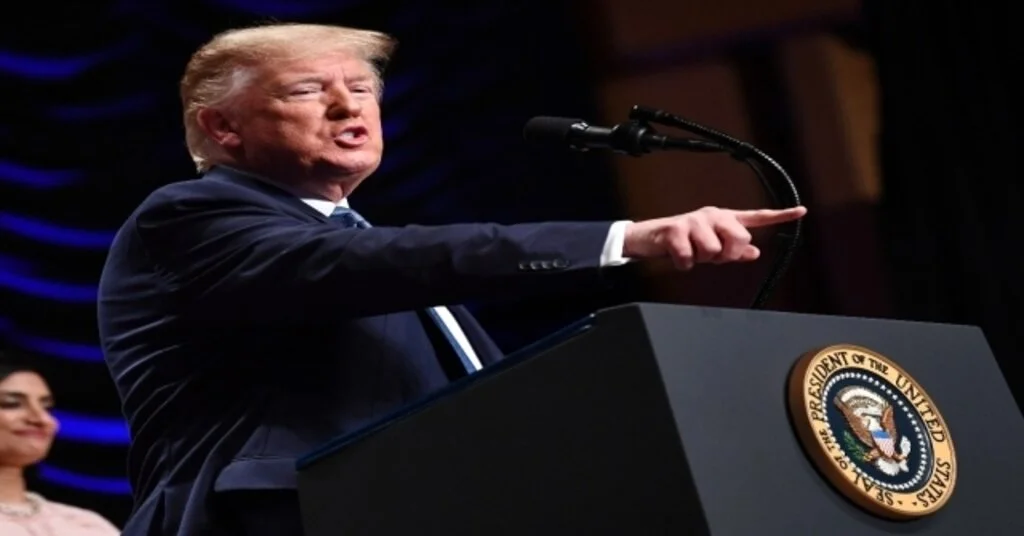 Trumpın Irkçı Açıklamalarına Tepki Yağdı