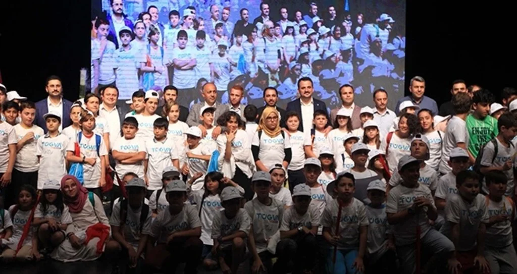 TÜGVA Yaz Kampında 100 Bin Öğrenciyi Ağırlayacak