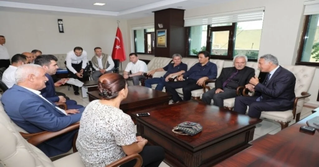 Tüm-İş Konfederasyonundan Mızraklıya Ziyaret