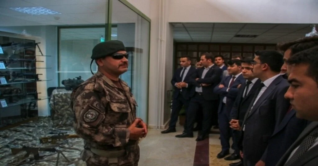 Türkiye Adalet Akademisi Öğrencileri Özel Harekat Başkanlığını Ziyaret Etti