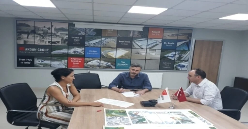 Uşak Üniversitesi Tasarım Merkezi İş Birlirliğini Genişletiyor