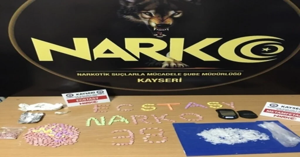 Uyuşturucu Operasyonunda 4 Kişi Yakalandı