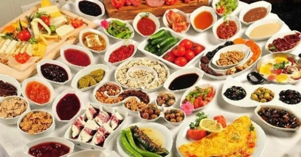 Uzmanlar Artık Üç Değil İki Öğün Öneriyor