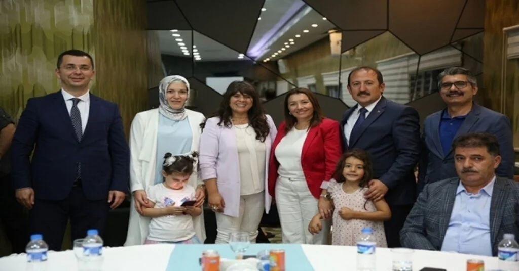Vali Ali Hamza Pehlivan İçin Veda Yemeği Düzenlendi