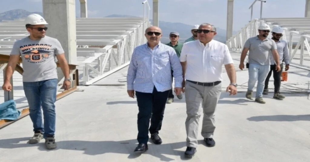 Vali Demirtaş, Aosbde İncelemelerde Bulundu