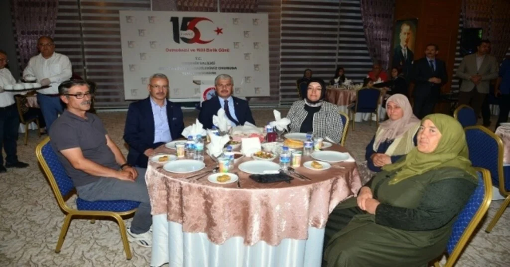 Vali İbrahim Akın: “Bedel Ödeyerek Ecdadın Emanet Ettiği Vatanı Korumak Ulvi Görevdir”