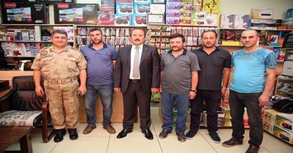 Vali Pehlivan, Yıldız Garajı Esnaflarını Ziyaret Etti