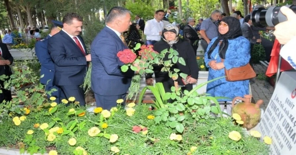 Vali Yazıcı, Şehitlerimizi Rahmet Ve Minnetle Yad Ediyoruz
