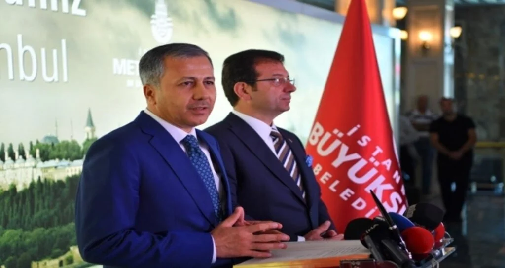 Vali Yerlikaya, iş insanı Koç ve SP İl Başkanı  Sevim'den İmamoğlu'na tebrik ziyaretleri