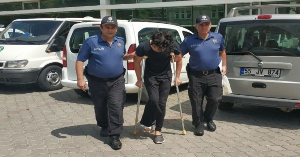 Yakalanınca Balkondan Atlayan Iraklı Hırsızın Ayağı Kırıldı