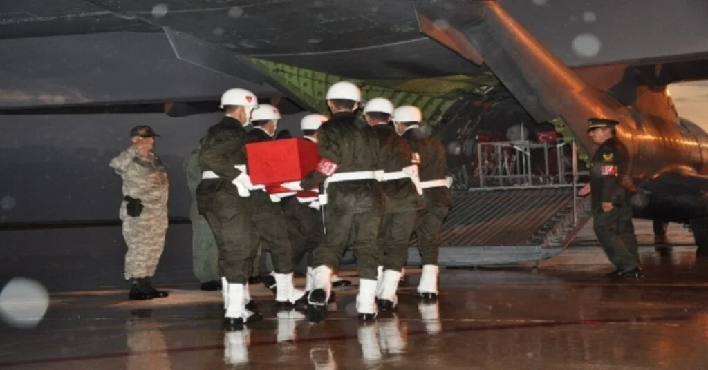 Yüksekovada Şehitler Memleketlerine Uğurlandı