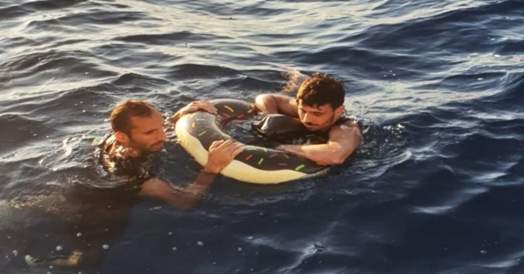 Yüzerek Ölümüne Kaçış