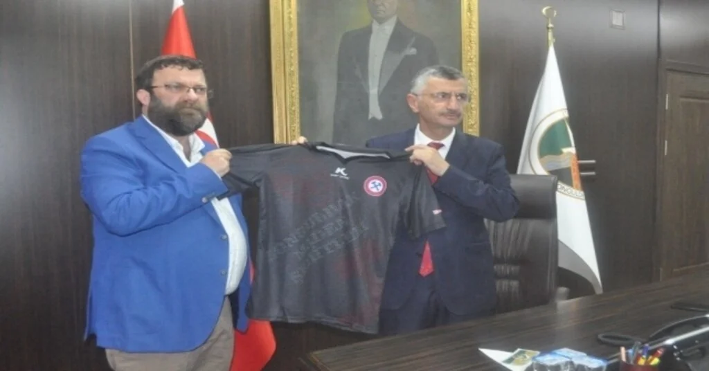 Zonguldak Kömürspor Destek İçin Vali Erdoğan Bektaşı Ziyaret Etti