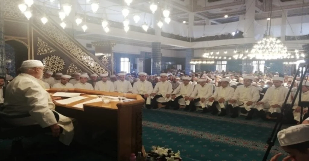 16 Hafız İcazet Belgesini Aldı