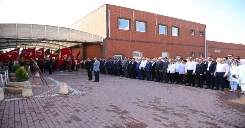 30 Ağustos Zafer Bayramı Çayırovada Kutlandı