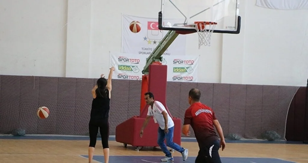 852 öğrenci özel yetenek  sınavında ter döktü 