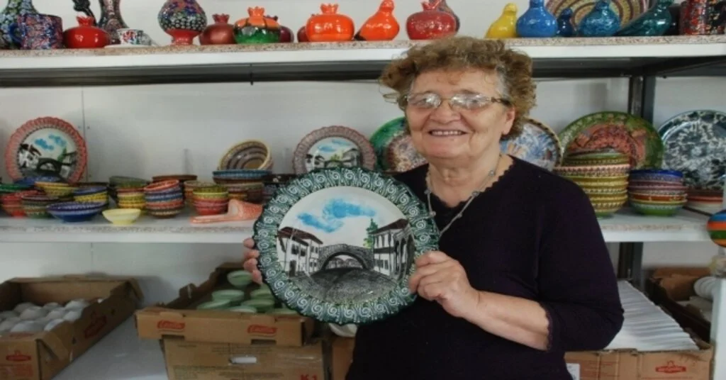 Abdye İhraç Ediyor, Taleplere Yetişemiyor