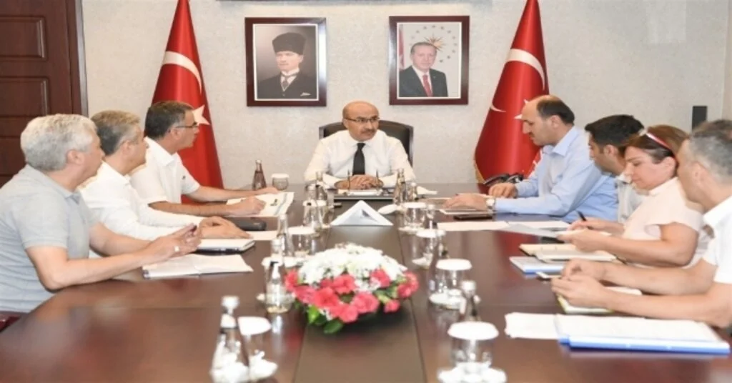 Adanada Kaçak Yapılaşmaya Yönelik Toplantı