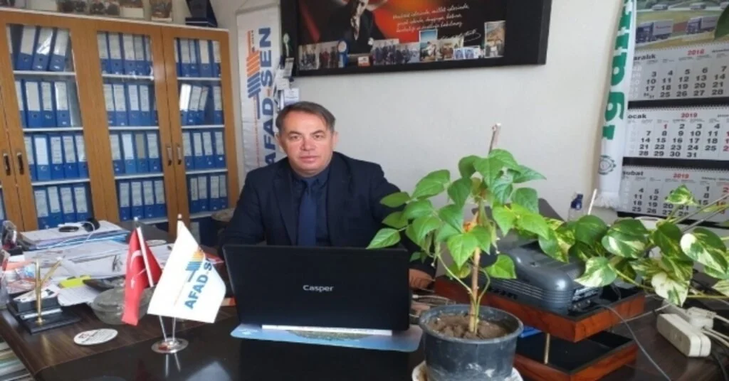 Afad-Sen Genel Başkan Yardımcısı Öztürk: “Memurlar Oyalanmamalıdır”