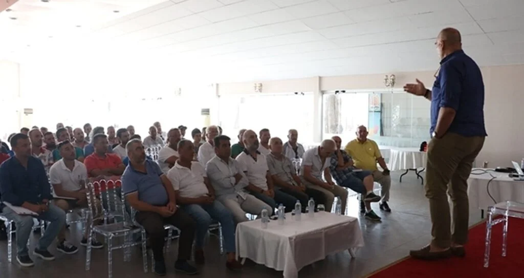 ANTRENÖRLER BİLGİLENDİRİLDİ