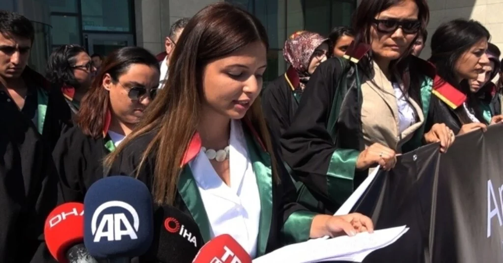 Avukatlardan Emine Bulutun Katledilişini Çeken Kişi Hakkında Suç Duyurusu