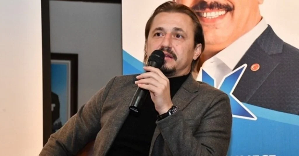 Ayhan Akman İstifa Etti