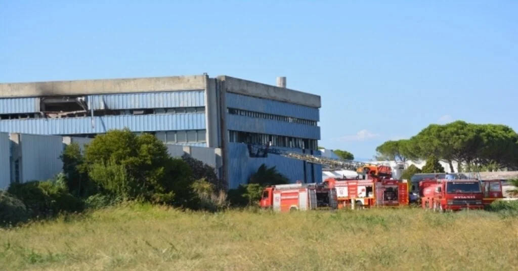 Ayvalıkta Aynı Bölgede 3 Gün Arayla İkinci Fabrika Yangını