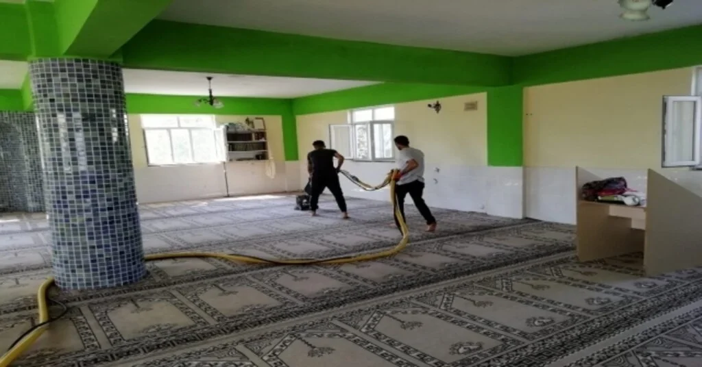 Bağlar Belediyesinden Camilerde Temizlik Seferberliği