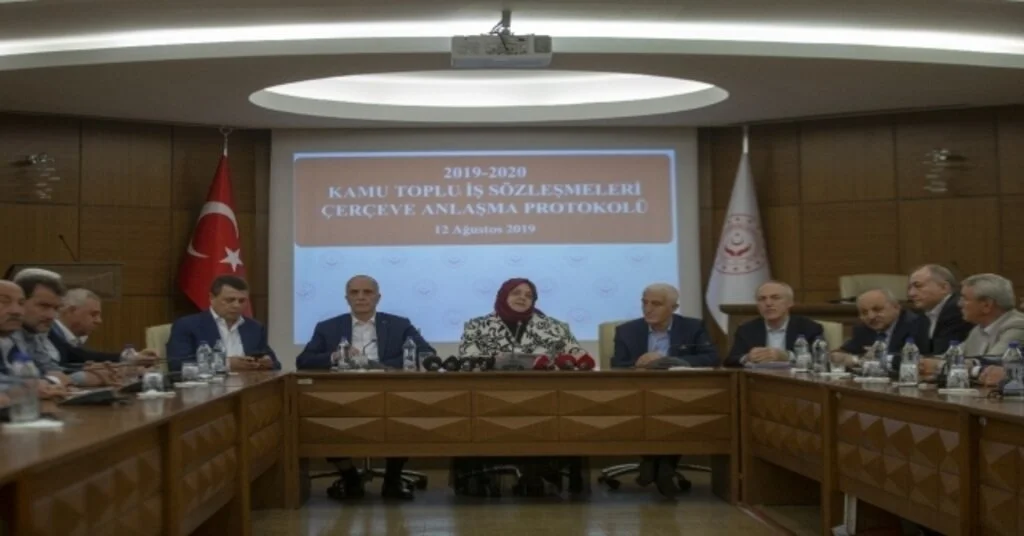 Bakan Selçuk: “Brüt Ücret 3 Bin 500 Tlyi Aşmayacak Şekilde 150 Tl İyileştirme Yapıyoruz”