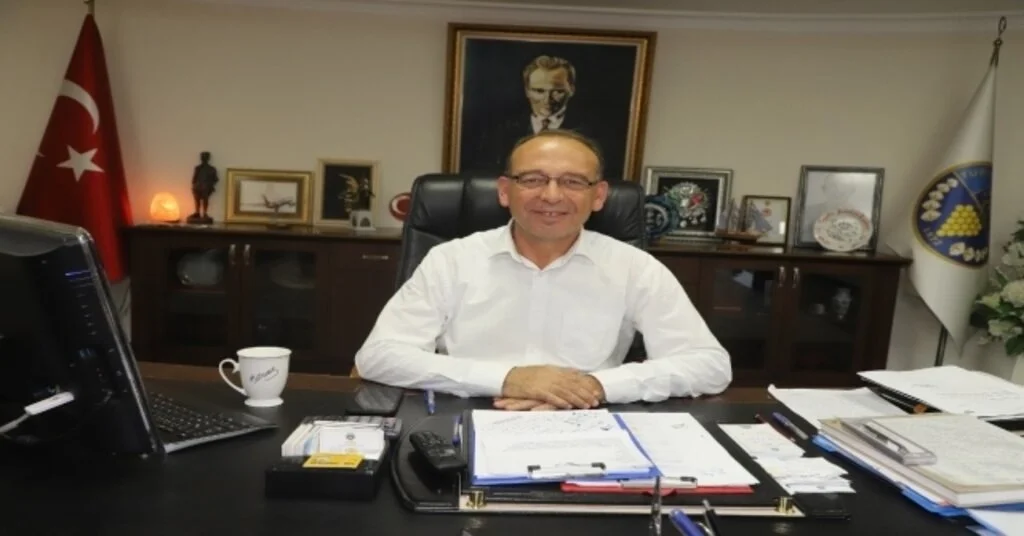 Başkan Akından Personele Bayram Müjdesi
