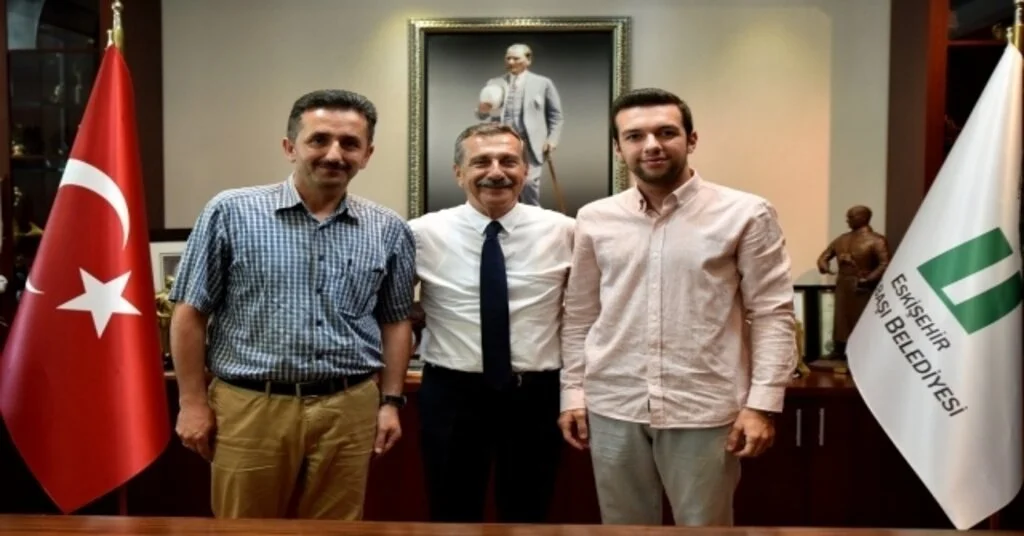 Başkan Ataç, Başarılı Öğrenciyi Makamında Ağırladı